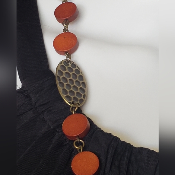 Antique Long Necklace in Bronze Metal and Reddish Brown Wooden Circles 🟤 . - Picture 3 of 13